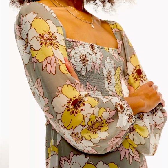 Aritzia Wilfred Floral Villa Dress - Picture 2 of 8